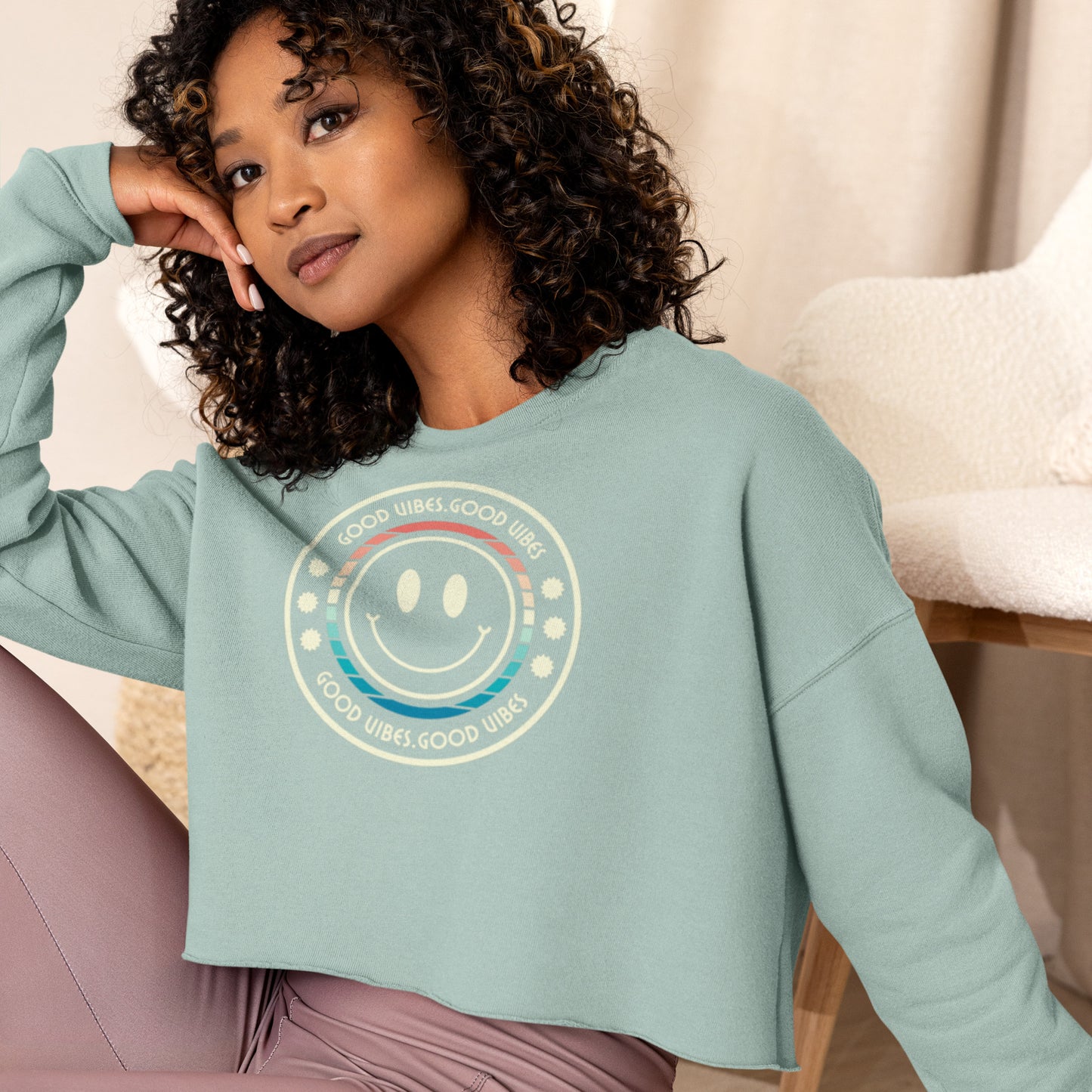 Good Vibes - Crop Top Sweatshirt